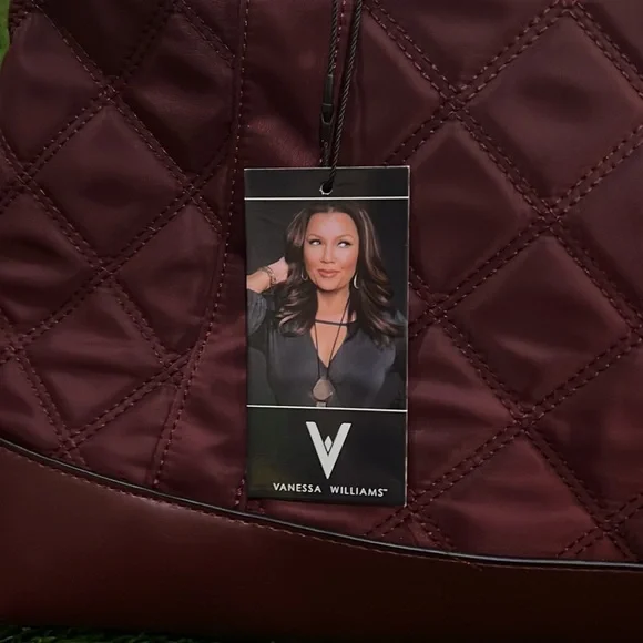 Vanessa Williams Quilted Laptop Tote - Picture 2 of 11